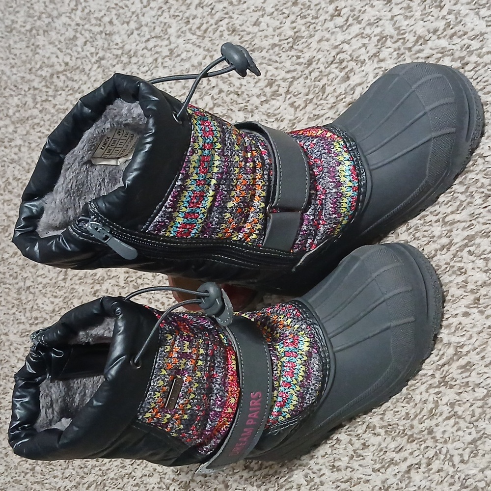 DREAM PAIRS Little Kid Kamick Grey Multi Mid Calf Waterproof Winter Snow Boots - Picture 2 of 16